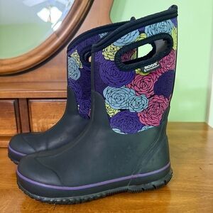 BOGS classic Rosy rain boots girls youth size 4 rubber purple blue pull on